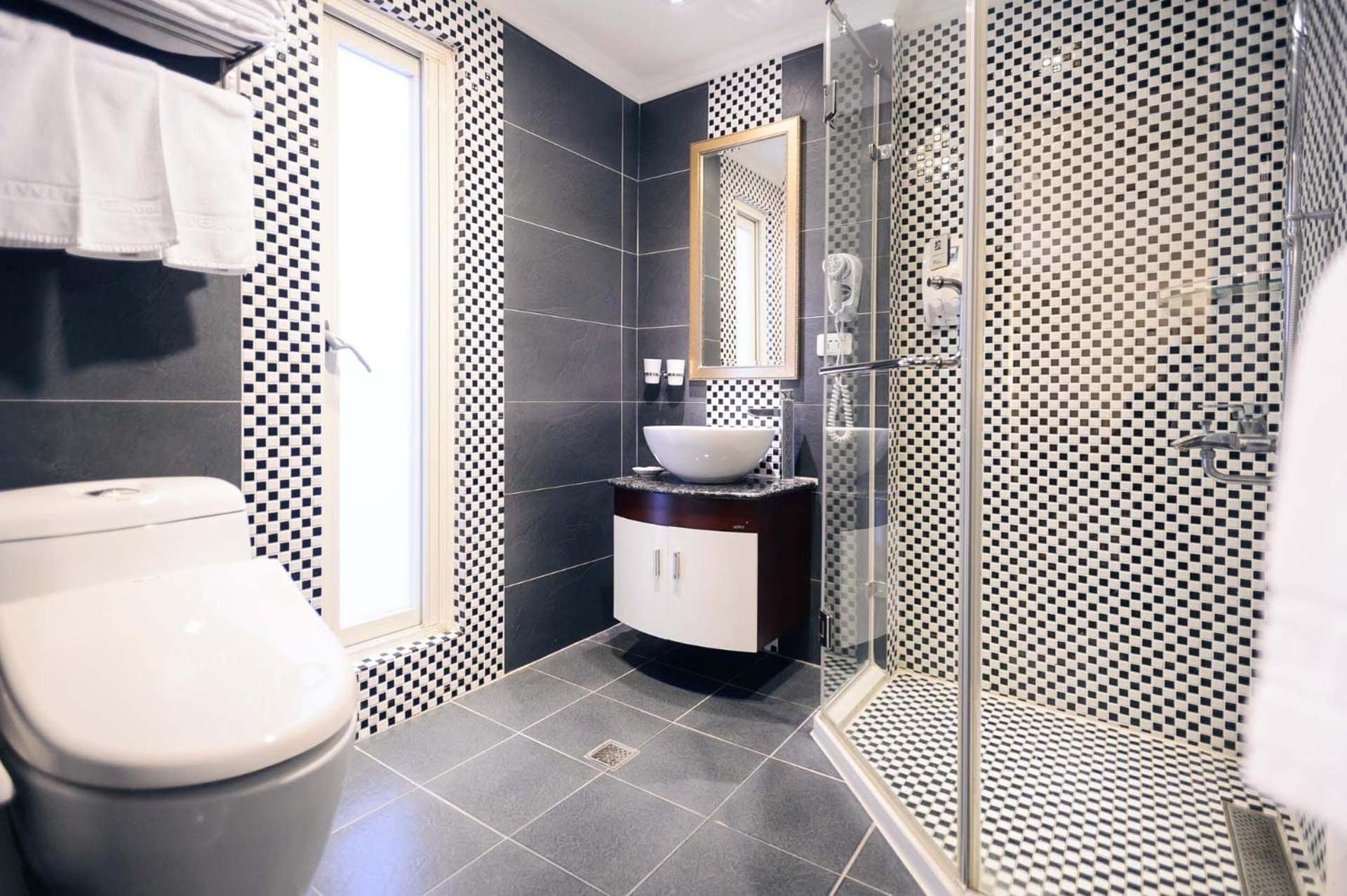 Kiwi Hotel Mrt Wenxin Branch Taichung Esterno foto